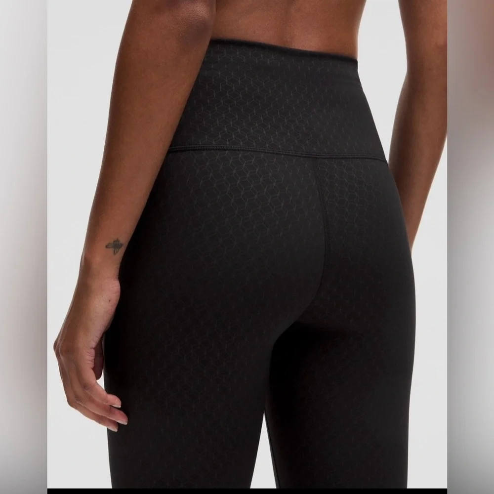 Lululemon Wunder Train High-Rise Tight 25” - Picture 1 of 6